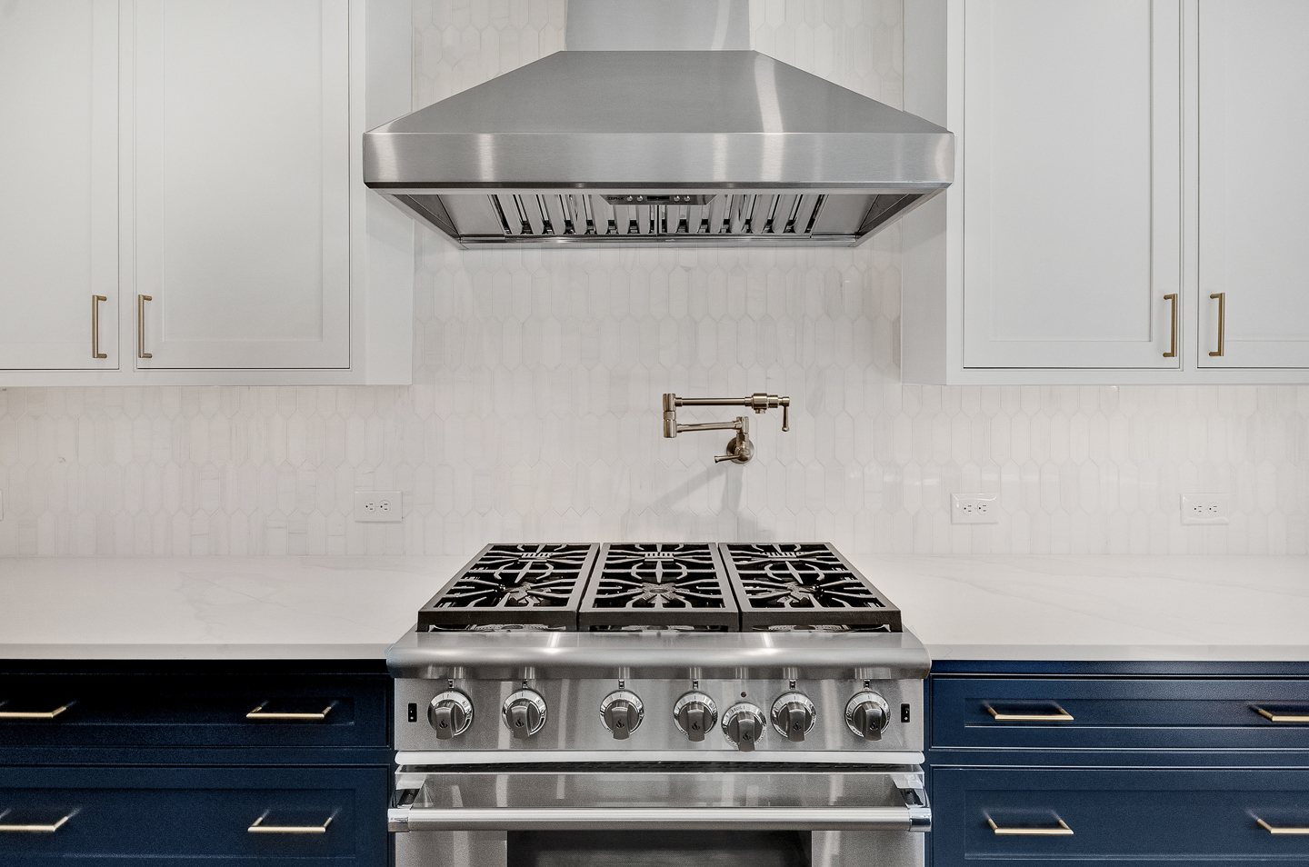 Kitchen Range Detail